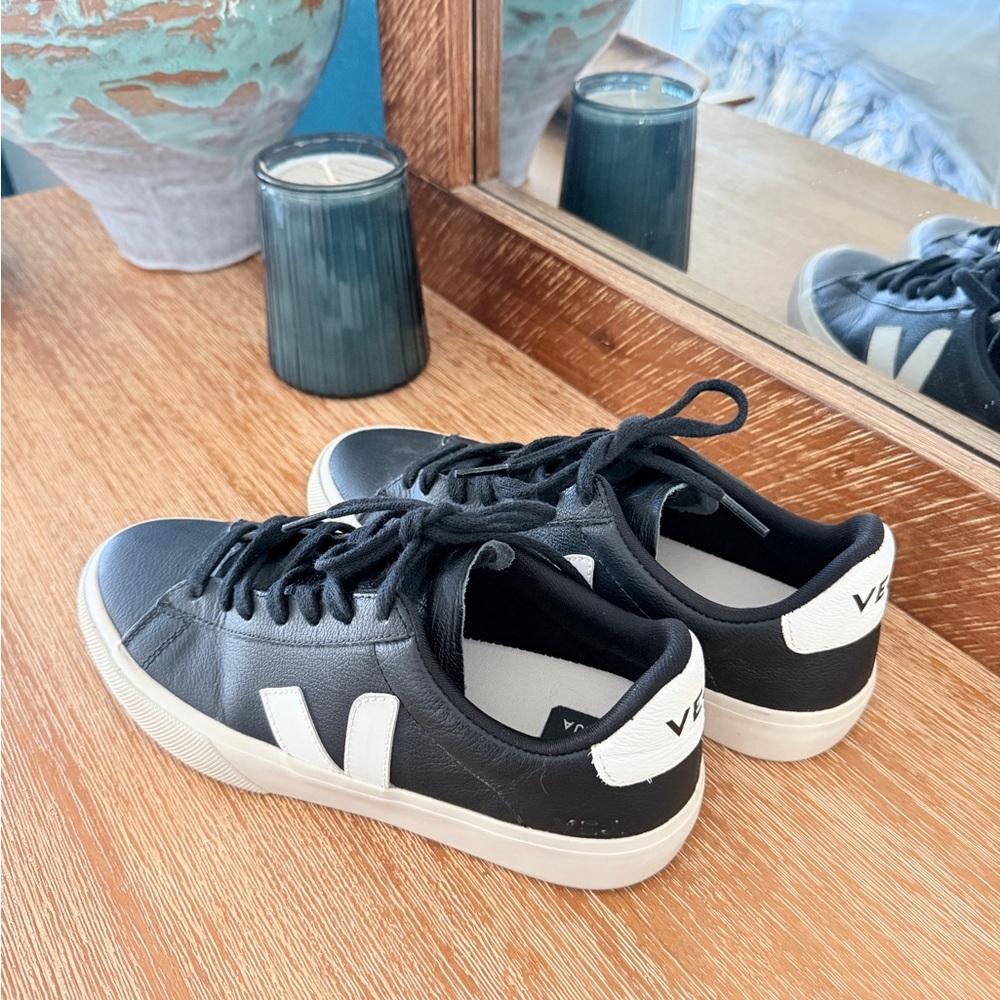 Veja Men's Classic Black and White Sneakers